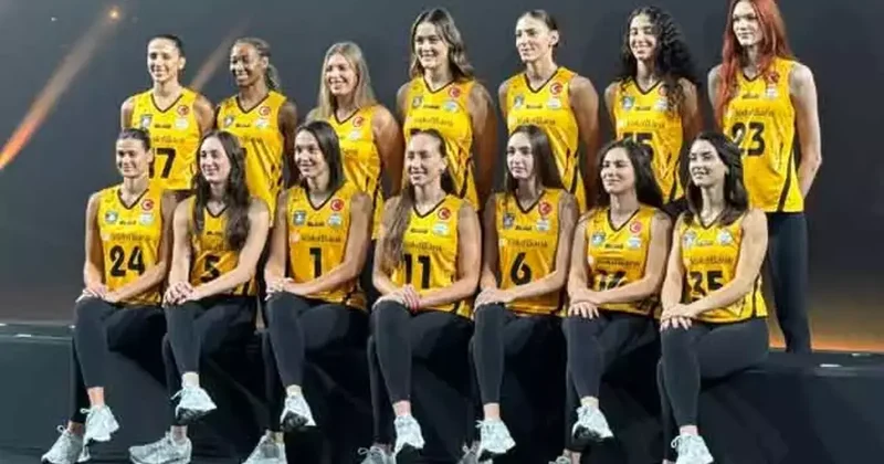 VakıfBank, sezon açılışında basın mensuplarıyla bir araya geldi Fanatik Spor Haberleri Video