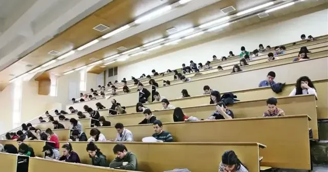 Üniversite mezuniyet puanı düşecek mi yükselecek mi? YÖK ten açıklama geldi Son Dakika Haberleri