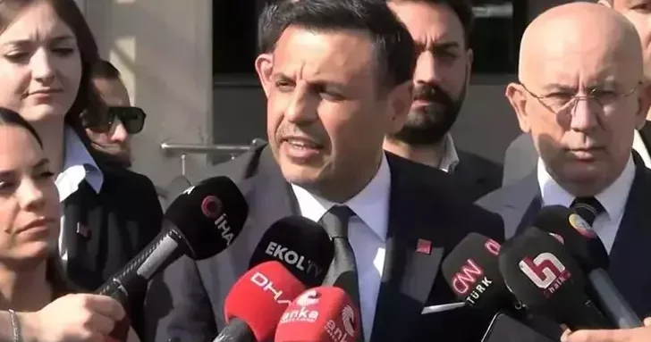 Özgür Çelik Tedbiren görevden uzaklaştırma davasında ilk kez hakim karşısına çıkıyor