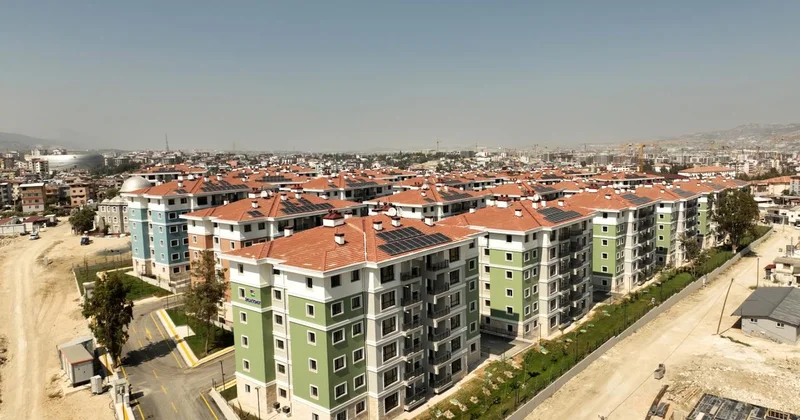 Hatay da deprem konutlarının hak sahipleri belirlendi