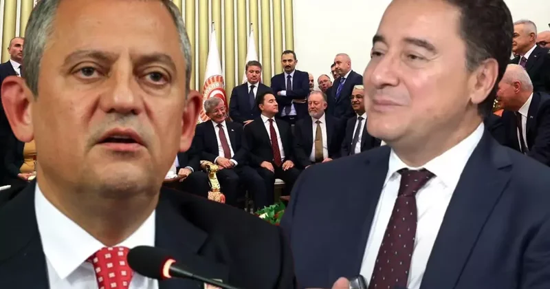 CHP liderinden Babacan a telefon! Meclis teki fotoğrafa yapılan eleştiriler Özel i de rahatsız etmiş!