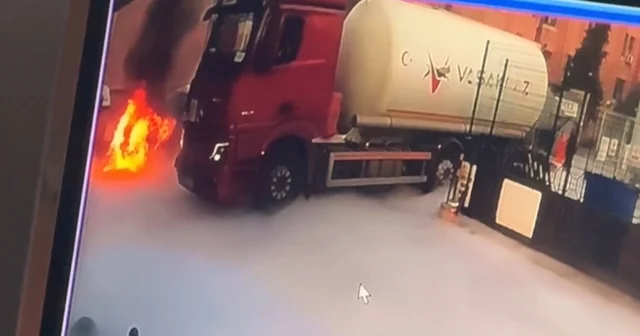 Otomobili alev alan sürücü: Yangın, tıbbi oksijen dolum yapıldığı anda çevreye yayılan gaz nedeniyle çıktı Aydın Haberleri