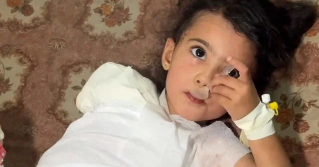 İşgalci İsrail in saldırısında sağ kolunu kaybeden minik Tala hayata tutunmaya çalışıyor: Elim cennete gitti VİDEO İZLE