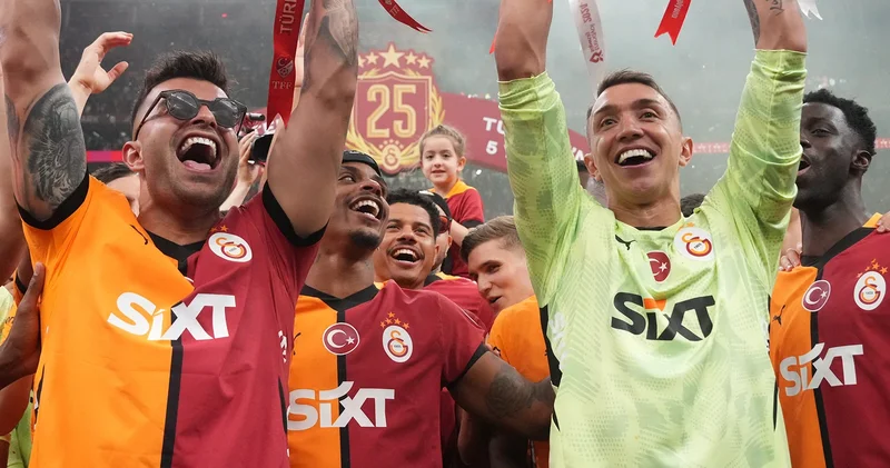 Abdülkerim Bardakcı bizde doyum olmuyor deyip Galatasaray ın yeni hedefini açıkladı