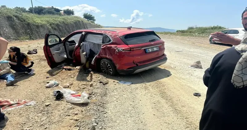 Yalova’da 4 metre yükseklikten düşen Togg takla attı: 2 kişi yaralandı
