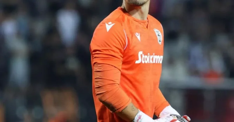 Kaleci transferinde sıcak gelişme! Galatasaray la anlaştığını duyurdu