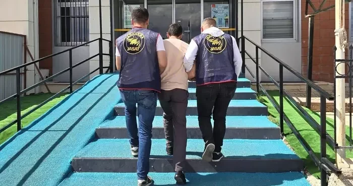Havaya ateş ederek vatandaşları tehdit eden şahsı jandarma yakaladı