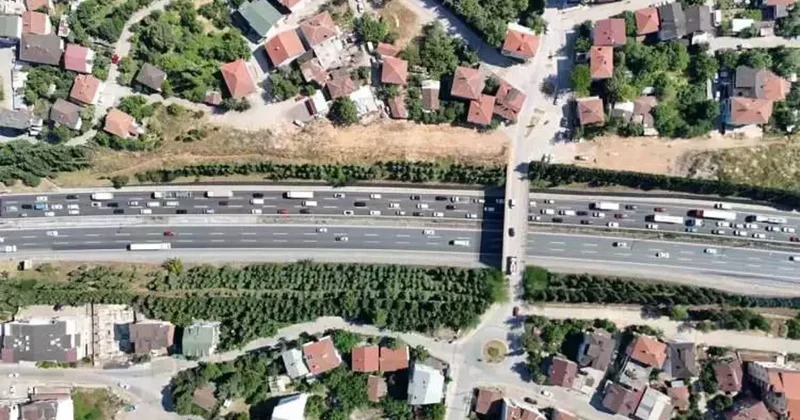 Kilit yollarda bayram yoğunluğu yaşanıyor: Denetimler artırıldı!