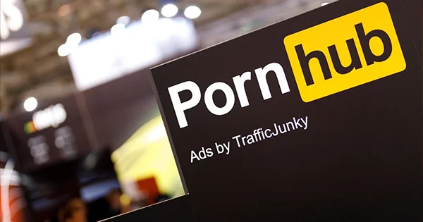 Pornhub, Fransa ya tepki olarak yetişkin sitelerini askıya alıyor