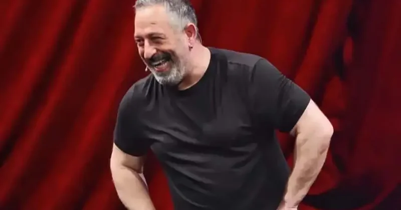 Cem Yılmaz ateş pahası motosikletiyle gündem oldu! Fiyatı adeta cep yakıyor