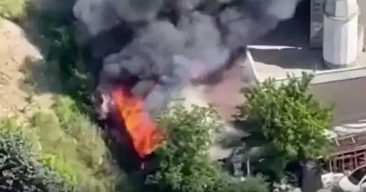 Kağıthane de iş yerinde korkutan yangını, müdahale sürüyor