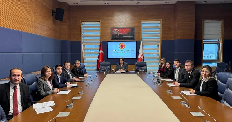 TBMM ye başvurdular: Nakit para yasaklansın, insansever dernekleri açılsın, suçlular aile soy ağacından atılsın