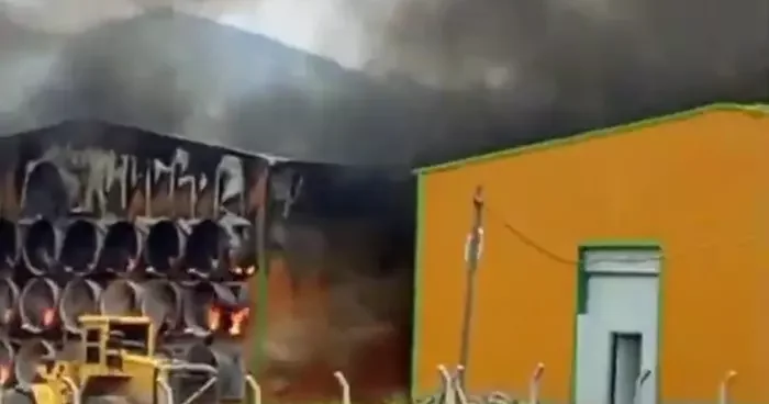 Başkentte tavuk çiftliğinde çıkan yangın söndürüldü