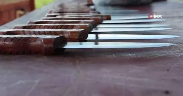 Acemi kasaplara müjde!! Kesilmez eldivenle artık yaralanmalar yaşanmayacak