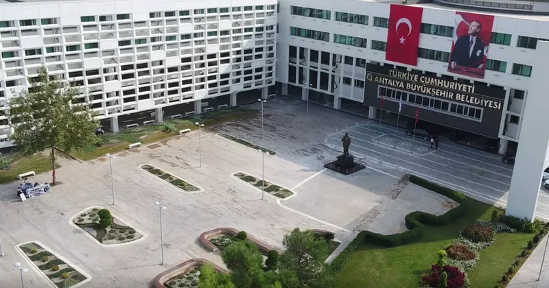 CHP li belediyede cinsel istismar iddiası! 3 genç kadın kabusu yaşadı