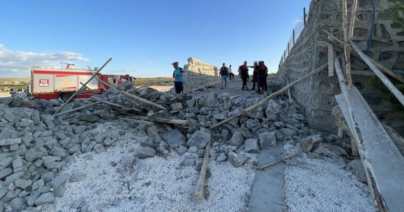 Şanlıurfa da çöken istinat duvarının altında kalan 4 kişi yaralandı Güncel haberler