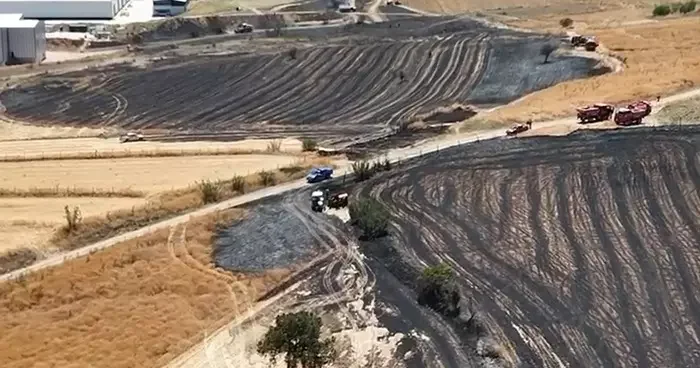 Bilecik te anız yangını fabrikalara sıçramadan söndürüldü