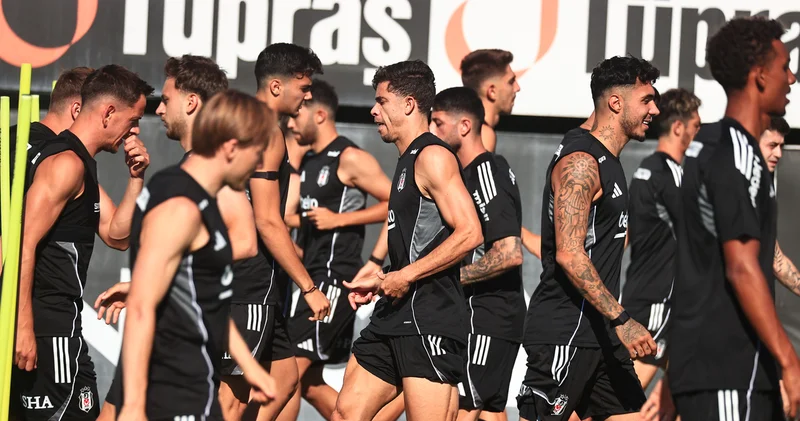 Beşiktaş kamp kadrosunu açıkladı: 2 eksik Beşiktaş Haberleri