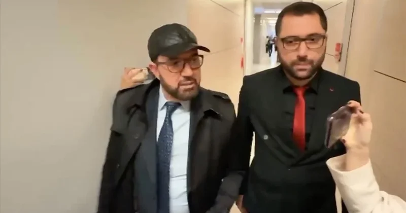 Hastasının çıplak fotoğraflarını paylaştı, doktorluktan men edildi Sözcü Gazetesi