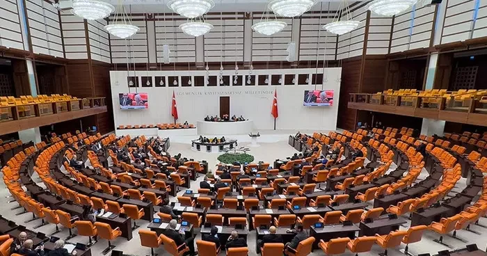 Ankara’da salgın alarmı! İlk şüphe TBMM’de başladı: 100 ün üzerinde vekil ve personel hastanelik oldu