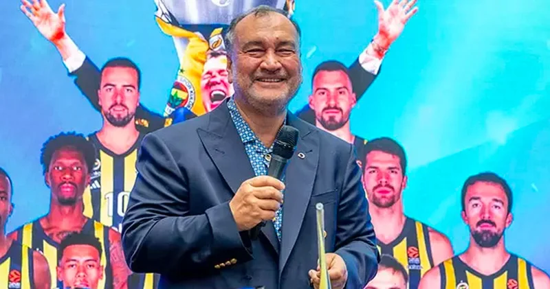 Murat Ülker Fenerbahçe için sahaya indi