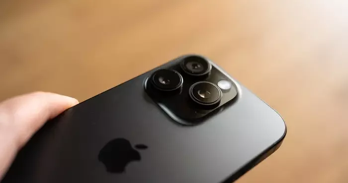 Şimdiye kadarki en büyük bataryaya sahip iPhone geliyor! iPhone 17 Pro Max in batarya kapasitesi sızdırıldı