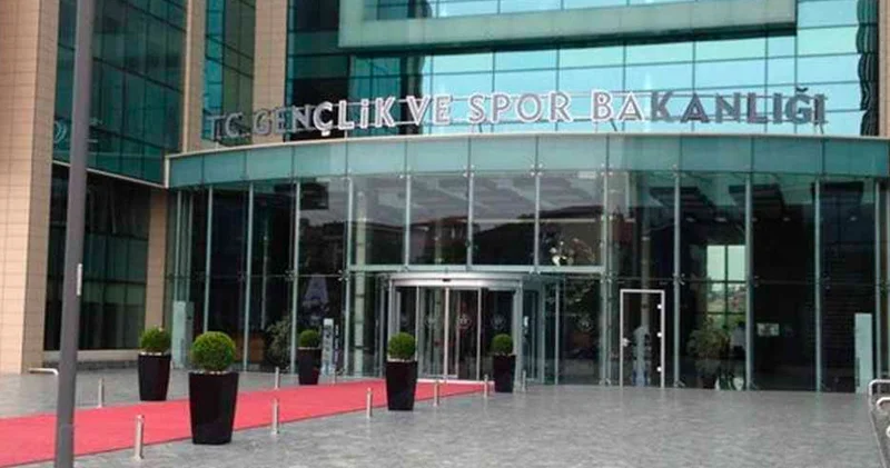 Tüm gençlere ücretsiz oldu: Bakanlık müjdeyi verdi