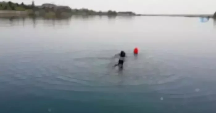 Su dinamosunu tamir için girdiği nehirde elektrik akımına kapıldı