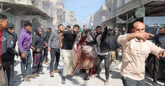 İsrail, yine insani yardım almak için bekleyen Filistinlileri vurdu: 16 ölü, 90 yaralı