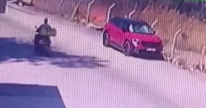Türkiye nin ciğerleri bu sebeple yanmış! Buca daki orman yangınının çıkma anı kamerada: Kaçak inşaattan sıçramış...