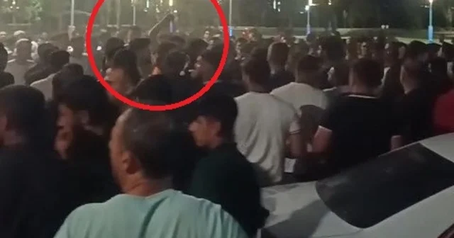 Diyarbakır da taraftarlar arasında bıçaklı kavga; 1 yaralı Diyarbakır Haberleri