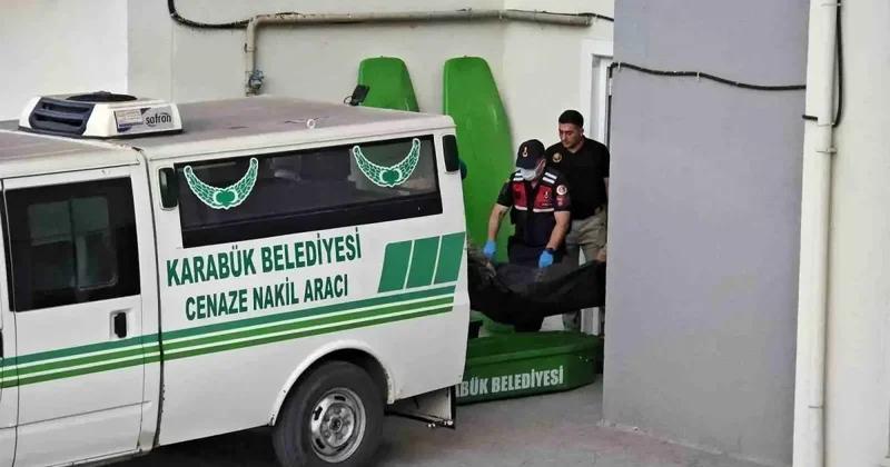 Cezaevinden izinli çıkıp, eşinin evini ateşe verdi