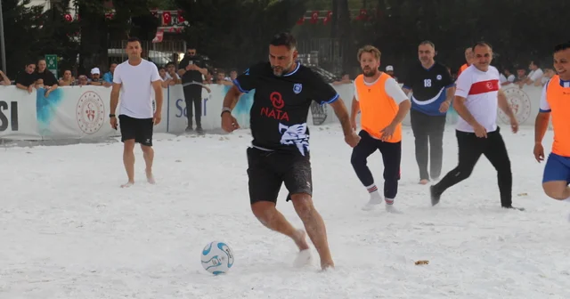 Çankırı Tuz Festivali nde tuz zeminde futbol turnuvası düzenlendi Çankırı Haberleri