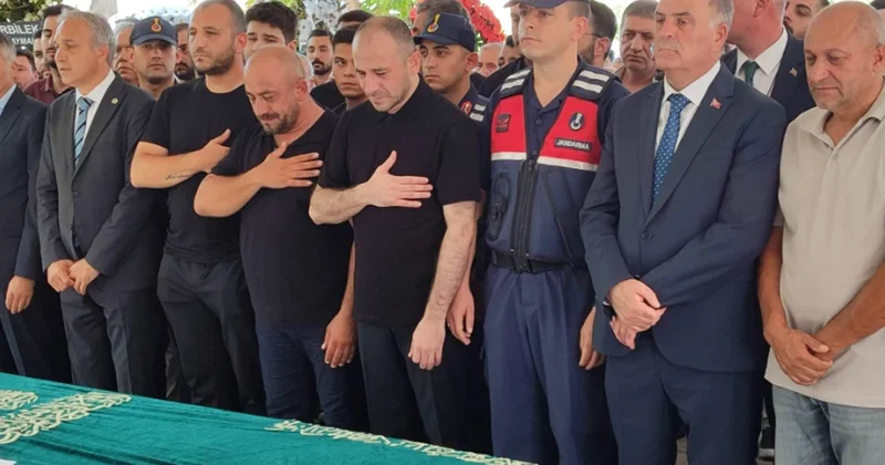 Tutuklu Belediye başkan yardımcısı babasının cenazesine jandarmayla getirildi Sözcü Gazetesi