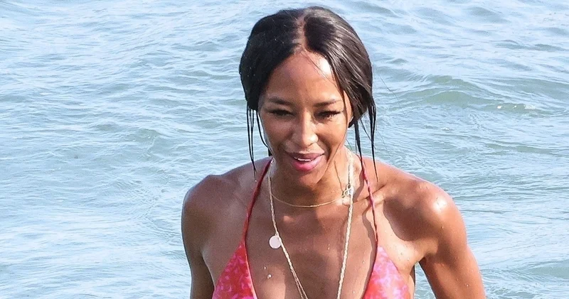 Naomi Campbell Ibiza tatilinde magazin haberleri