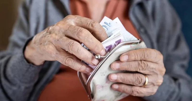 Emekliye 27 bin lira ödeyecek: Bankalar bekliyor