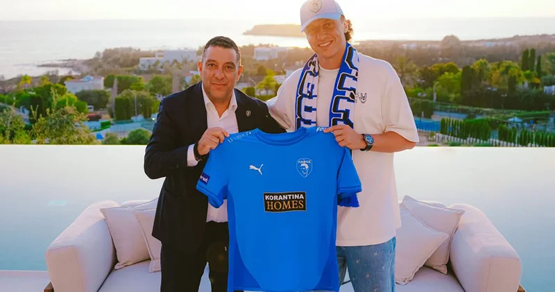 David Luiz den herkesi şaşırtan transfer: Avrupa futboluna geri döndü