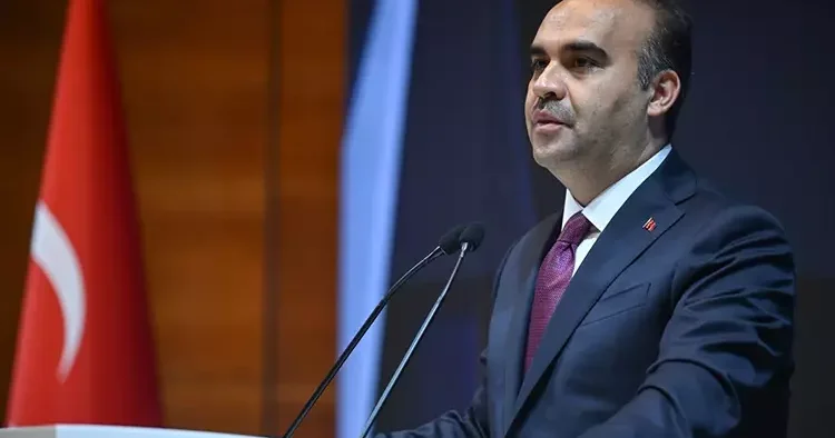 Bakan Kacır: Yıllık ürün ihracatımızı 269,5 milyar dolara ulaştırdık