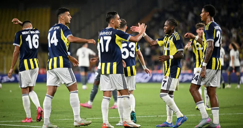 FENERBAHÇE’NİN MUHTEMEL RAKİPLERİ BELLİ OLDU! Feyenoord u elemesi durumunda... Fenerbahçe’nin UEFA Şampiyonlar Ligi play off turu muhtemel rakipleri kimler?