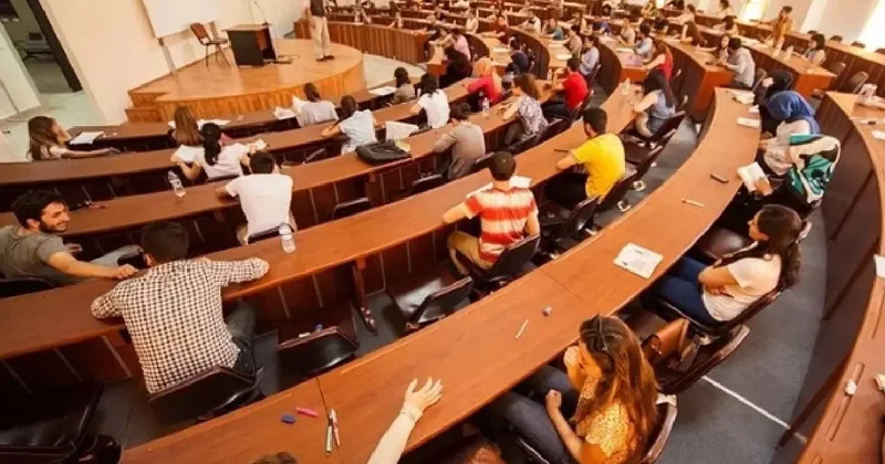 Üniversite Kayıtları Başlangıç Bitiş Tarihi! Gerekli belgeler (ÖSYM 2025)