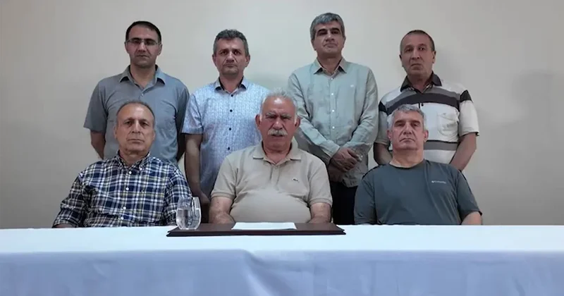 Öcalan İmralı dan siyasete yön vermeye çalışıyor Sözcü Gazetesi