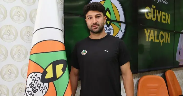 Alanyaspor da 4 imza birden!