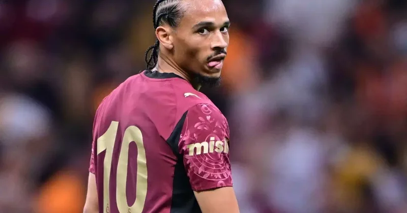 Leroy Sane den Sacha Boey e sürpriz telefon