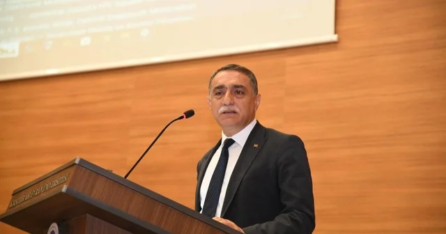 KAEÜ Rektörü Karahocagil, YKS yi kazanan öğrencileri Kırşehir e davet etti Kırşehir Haberleri
