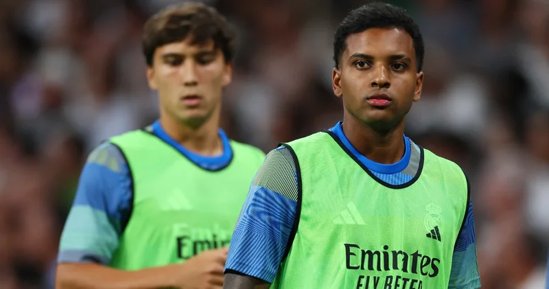 Rodrygo Real Madrid de kaldı, peki bu kimin sorunu?