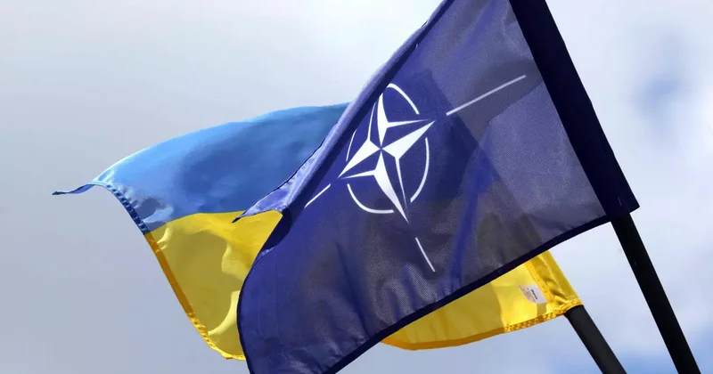 NATO ülkesi duyurdu! Ukrayna dan dengeleri değiştirecek karar! Tarihte bir ilk