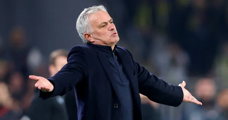 Mourinho cabeza de turco mu?