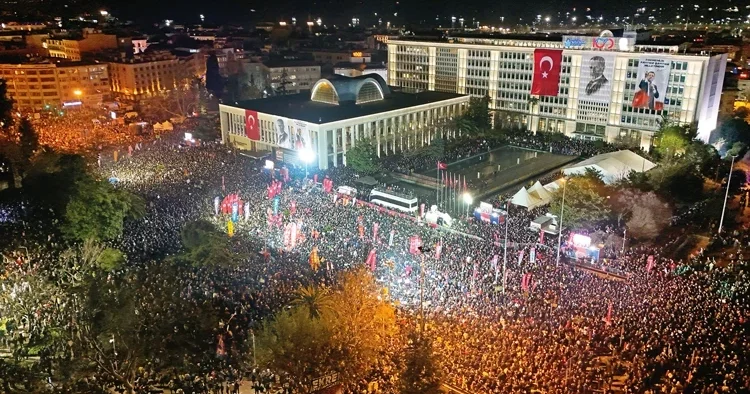 Saraçhane’de 13 tahliye