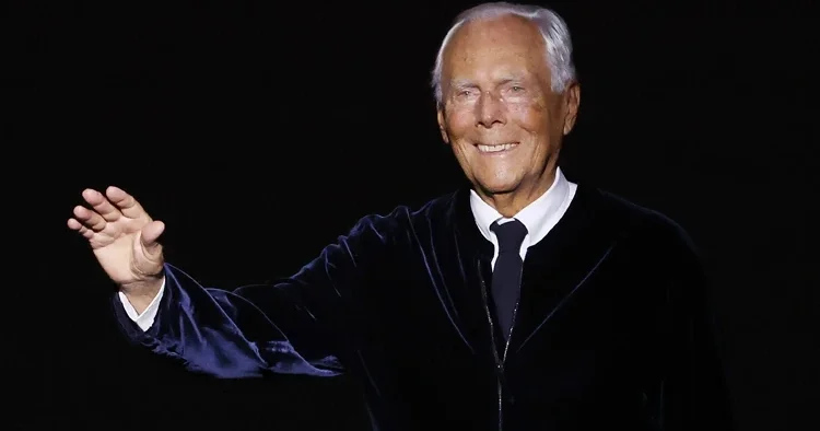 Moda dünyasının efsanesi Giorgio Armani hayata veda etti