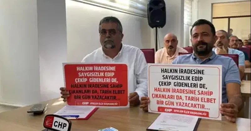Meclis salonunda Çerçioğlu’na pankartlı protesto Sözcü Gazetesi